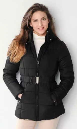 Túlméretezett női téli kabát levehető kapucnival