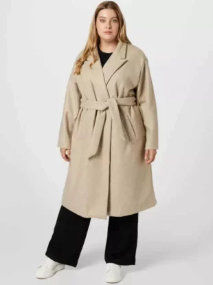 Újrahasznosított anyagból készült női kabát hajtókával és övvel