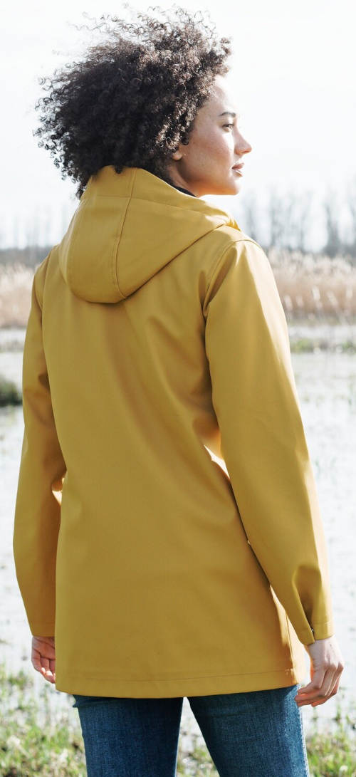 Sárga női vízálló kabát kapucnival